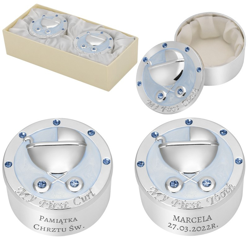 Puzderka na pierwszy ząbek i pukiel włosów.