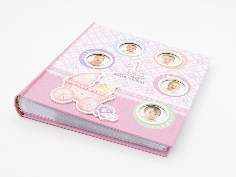 Album buciki 10 x15 prezent na chrzest z grawerem