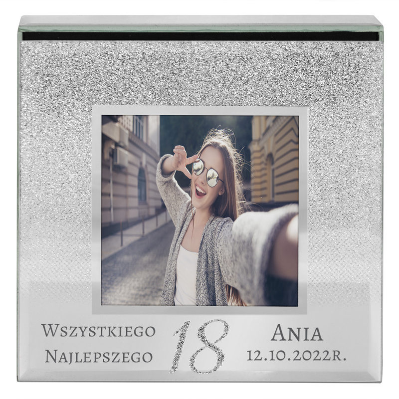 Szkatułka na 18. urodziny