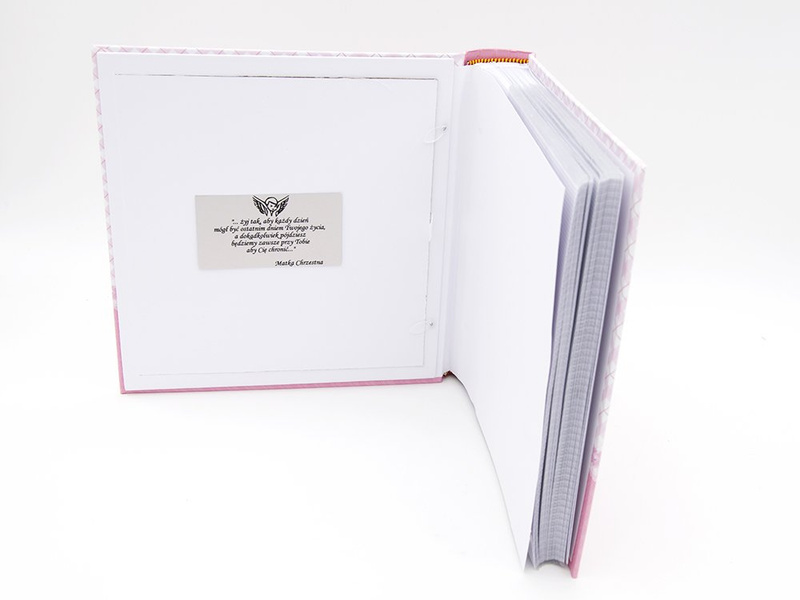 Album buciki 10 x15 prezent na chrzest z grawerem