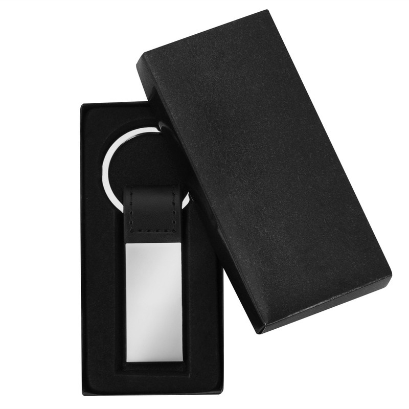 Metalowy brelok do kluczy z eko-skórą